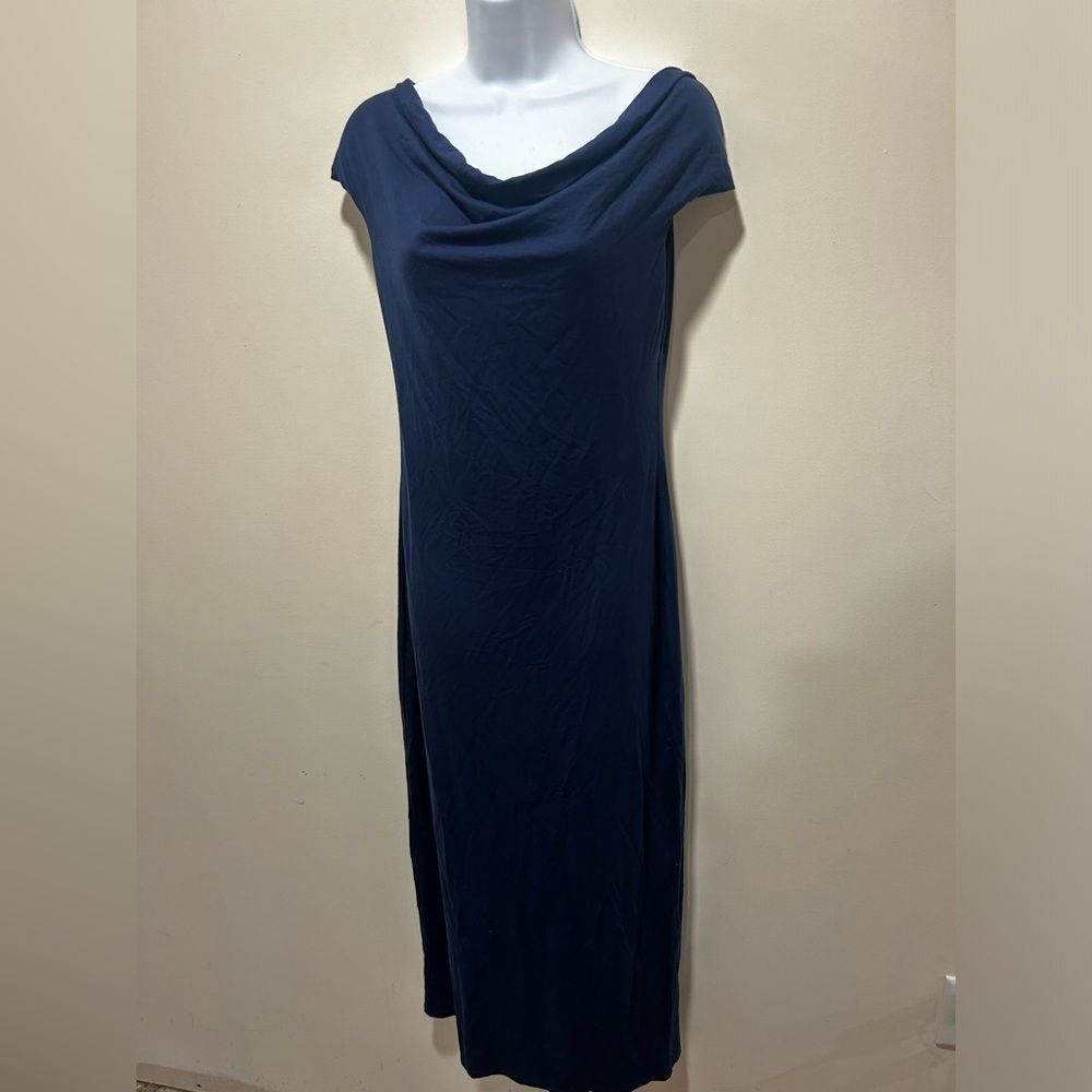 New Reformation sheath dress. Navy blue size Medium